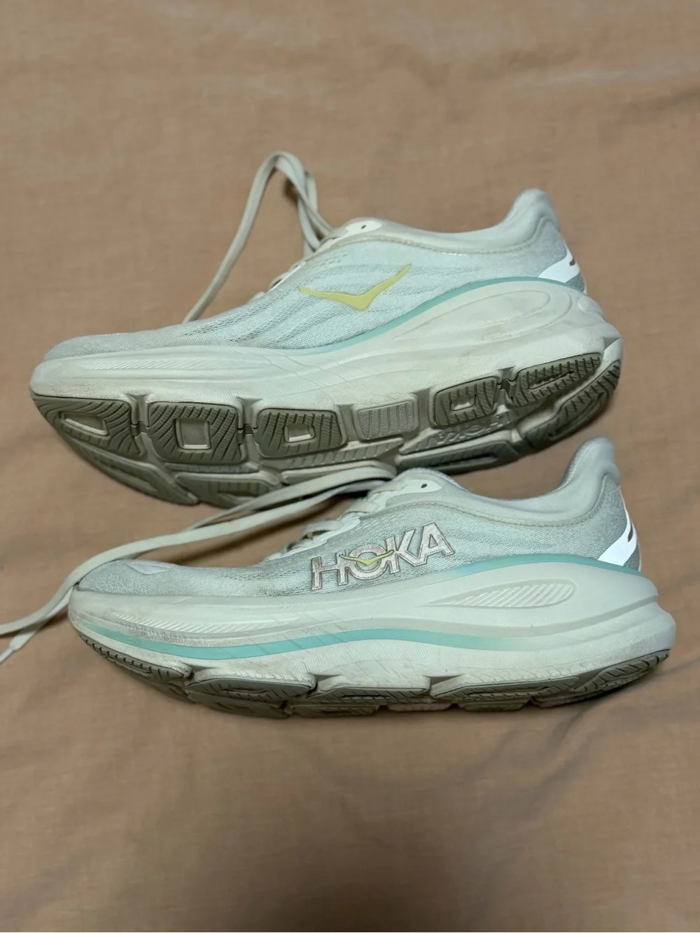 Hoka Women's White and Mint Bondi 9 Running shoes